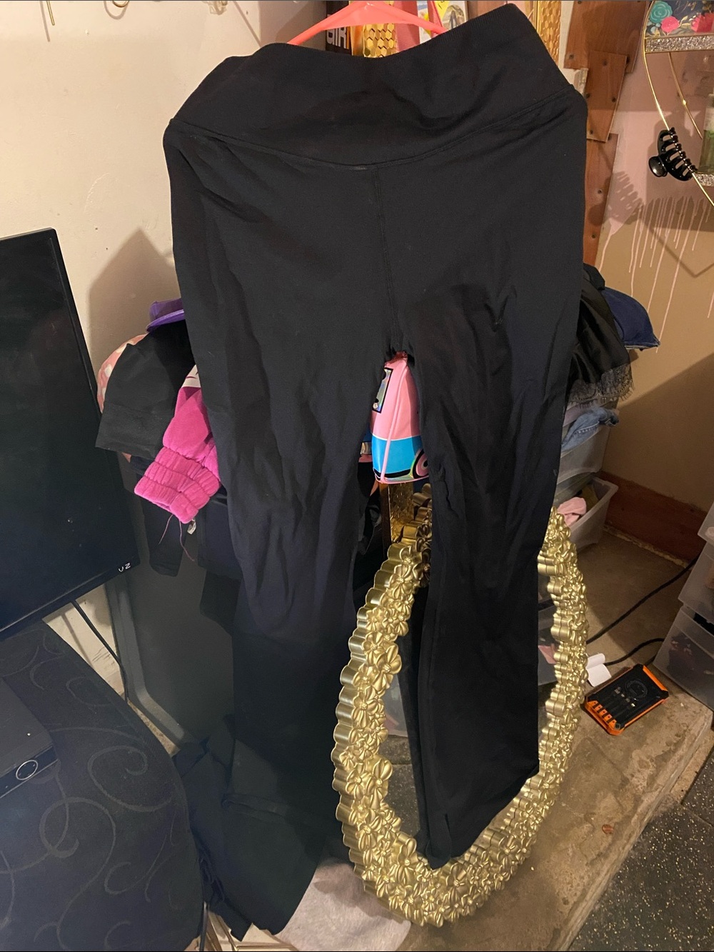 Fabletics flare leggings oasis pure luxe high waisted crossover flare🤍